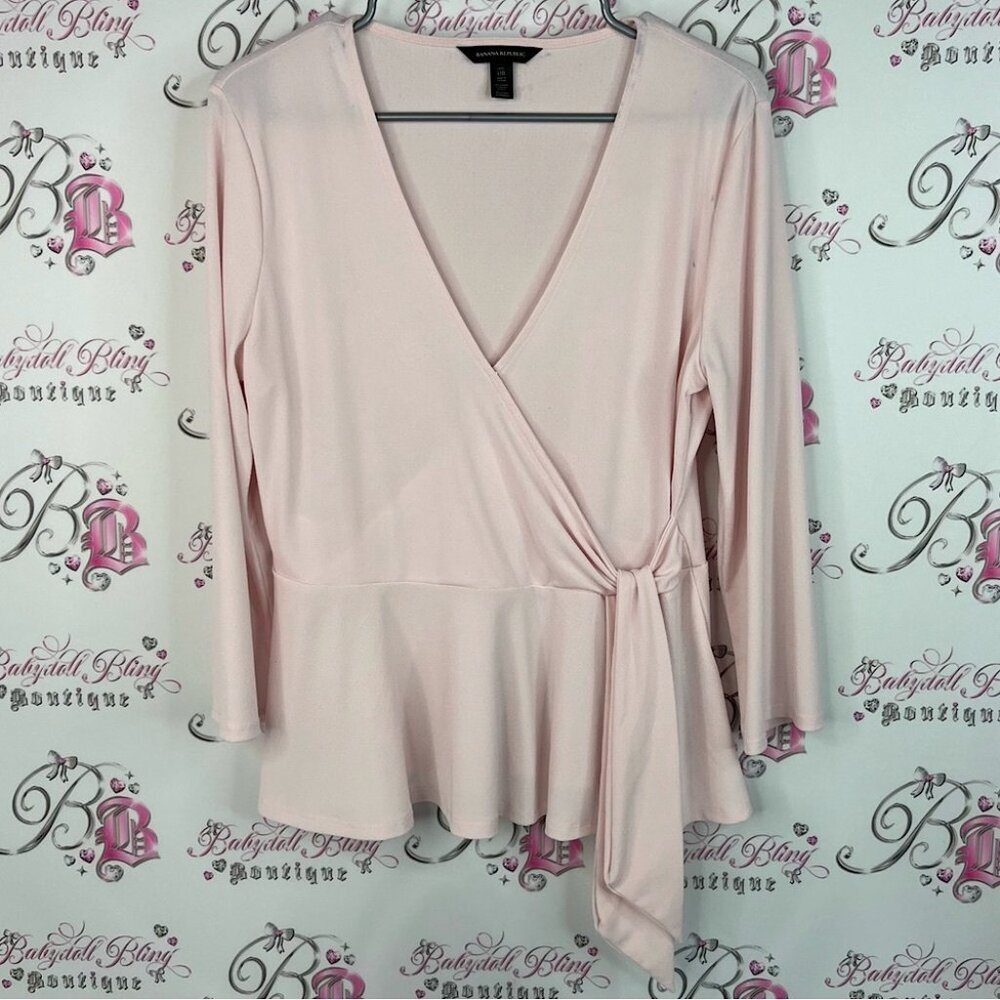 Banana Republic long sleeve wrap top shirt tie up ribbon Light Pink Wrap Blouse